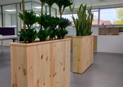 Mobilier jardiniere et pot pour vos bureaux