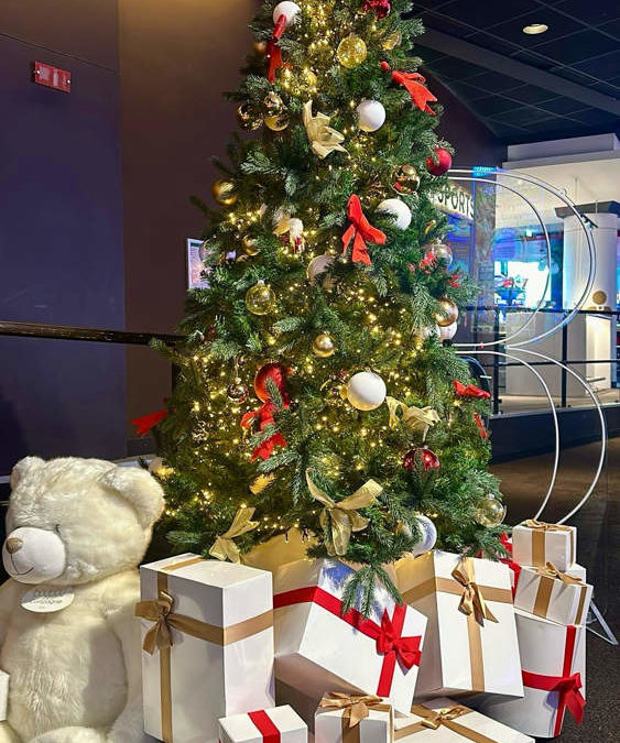 Illuminez votre entreprise avec nos décorations de Noël sur mesure